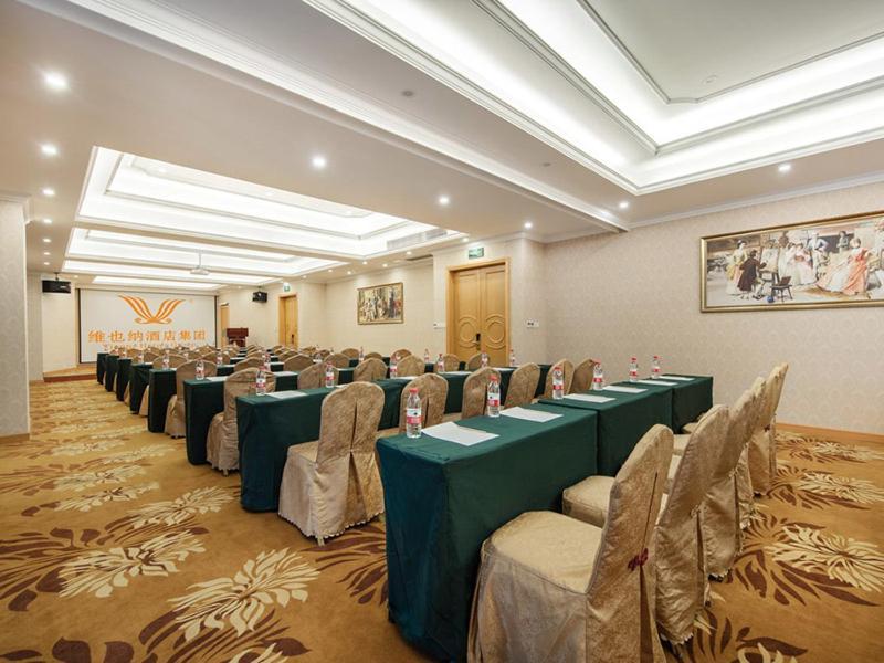 Vienna International Hotel Fuzhou Cangshan Wanda Exterior photo